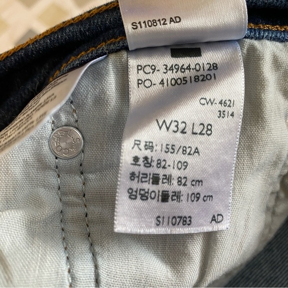 Levi’s 501 Wedgie Straight Jeans - Picture 8 of 9